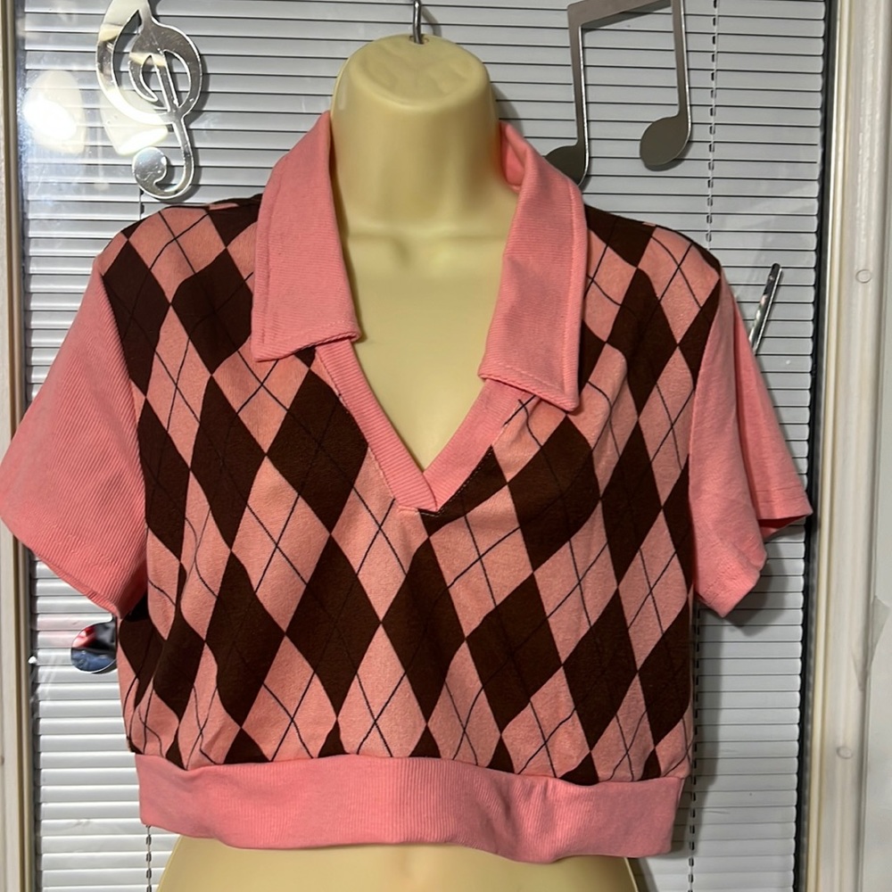 NWOT SHEIN Crop Sweater Vest. Size 1XL (R54)